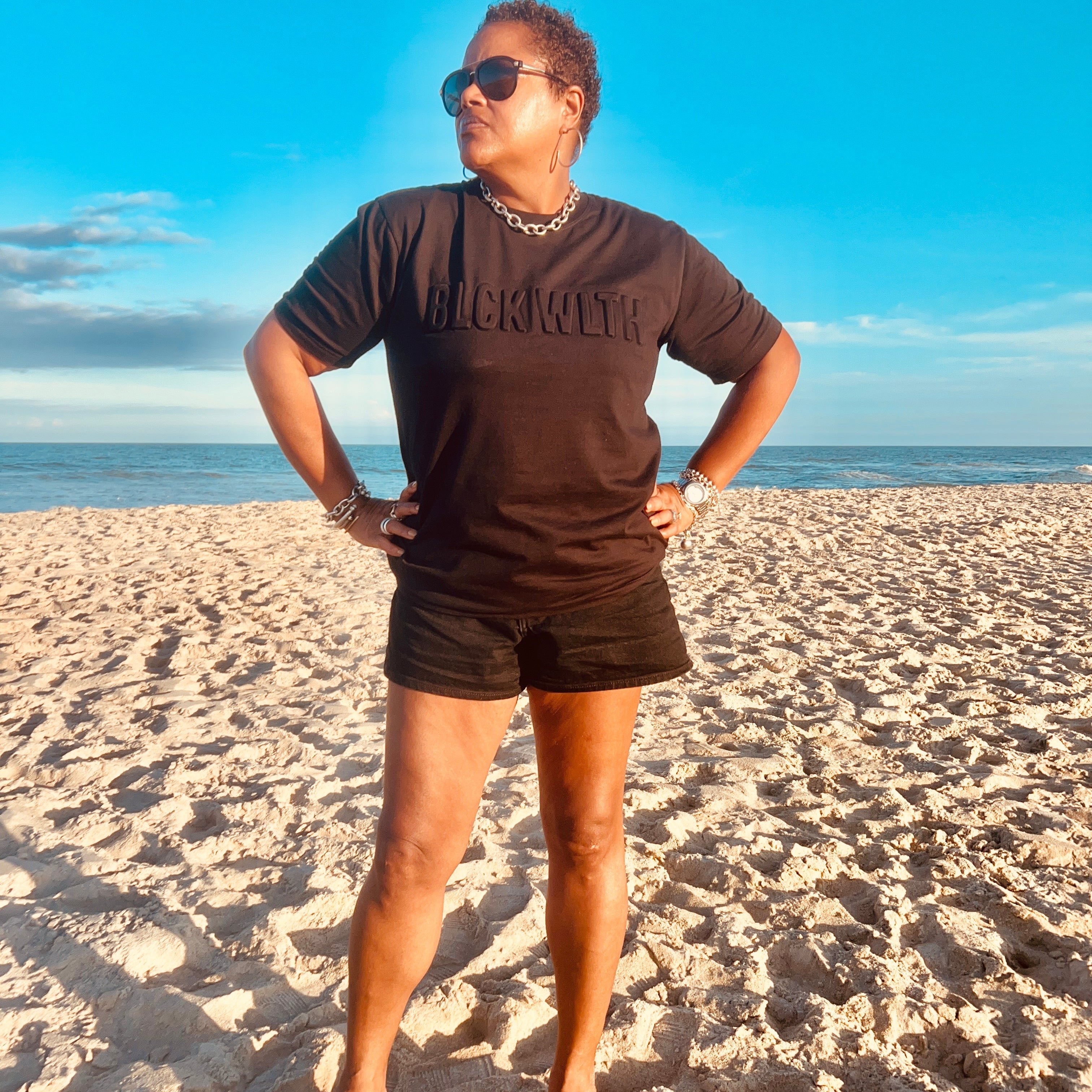 BLCK WLTH | Embossed Short Sleeve Tee (Obsidian) House of Holland Merchandise